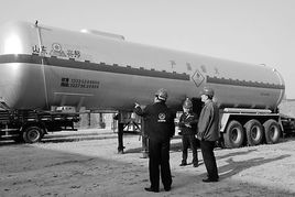 山東特檢院泰安分院為興邦公司提供個性化服務，保障壓力容器安全運行