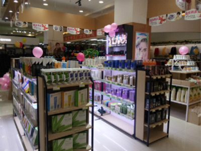 小資生活如何通過化妝品加盟成功把握市場(chǎng)良機(jī)